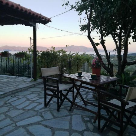 Villa Amfithea Moni Evaggelistrias Exteriér fotografie